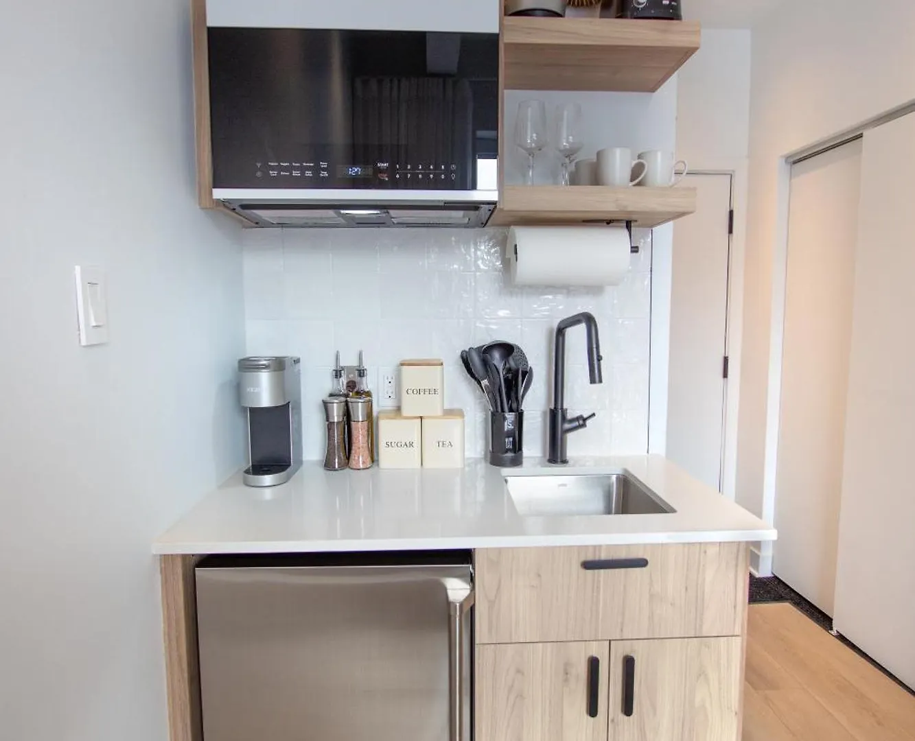 شقة Studio #4 - Self Check-In - Plateau - St-Denis مونتريال